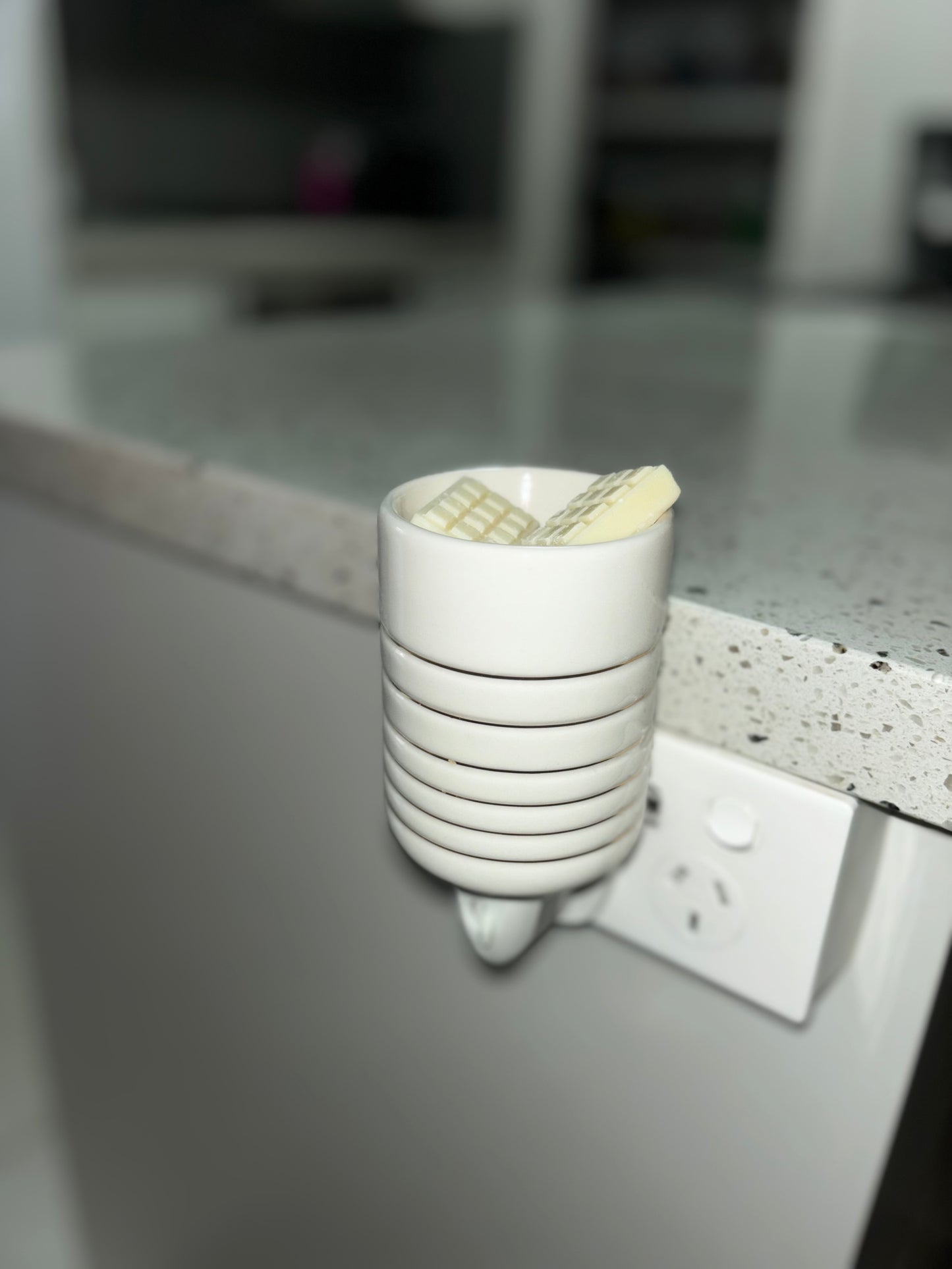 Electric wax warmer - wall